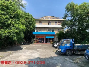 台南房屋 - 新化國中15米路合法旅店