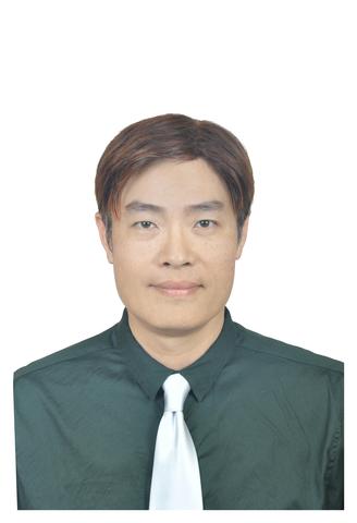 甄先生