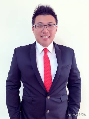 沈世青;