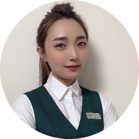 翁雅蔚;