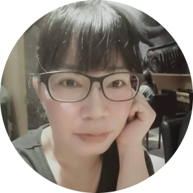 魏彤芸;