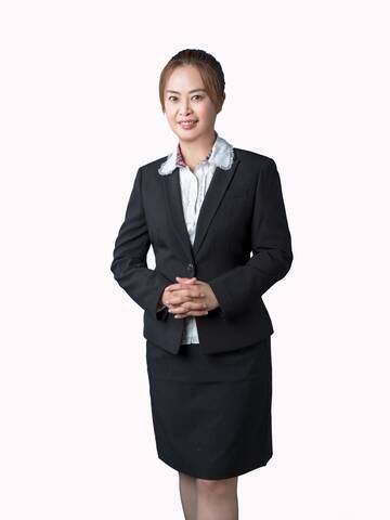 張逸齡;