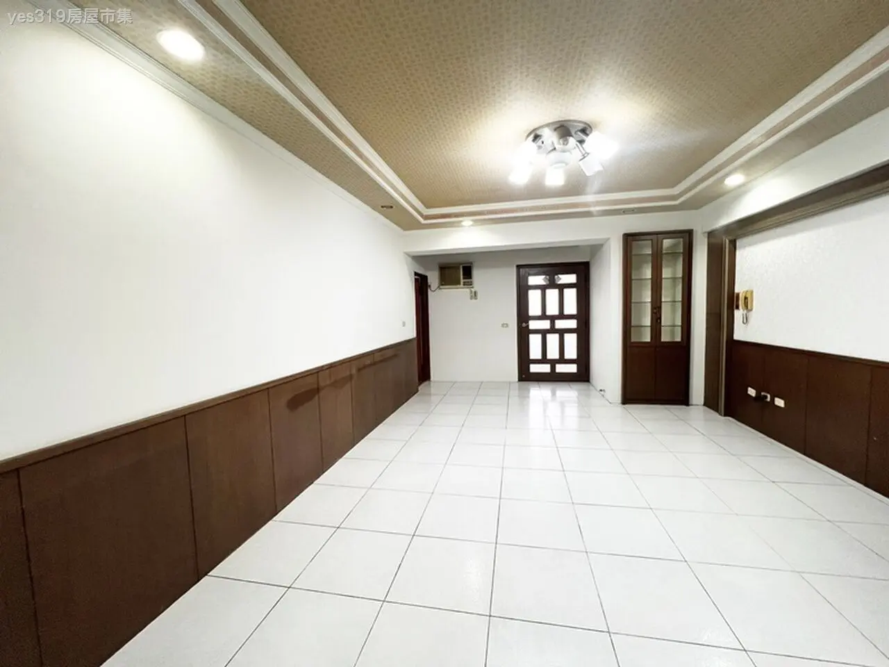 近市政商圈大三房+平面車位