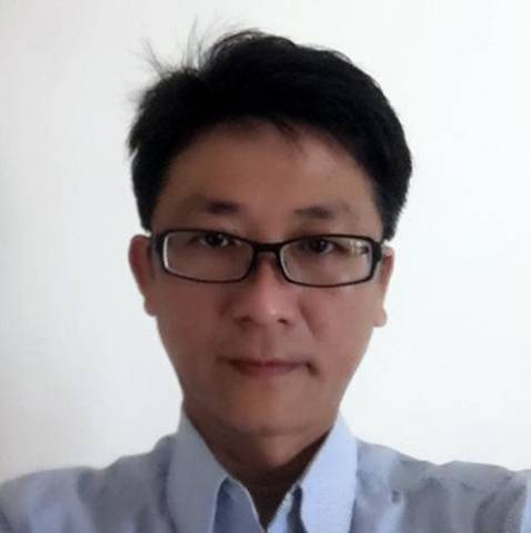 梁振邦